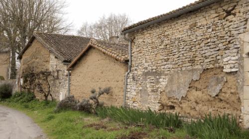 Maison en terre crue chez Michel